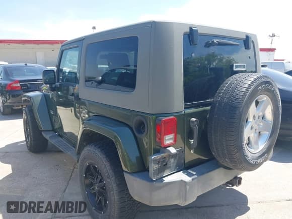 ✅ 2008 Jeep Wrangler Sahara • VIN: 1J4FA54108L594083 • Lot: 42247990. Listed on IAAI with 139,397 mi. Free auction sales archive from the USA and detailed vehicle history report at DreamBid. Image 3.