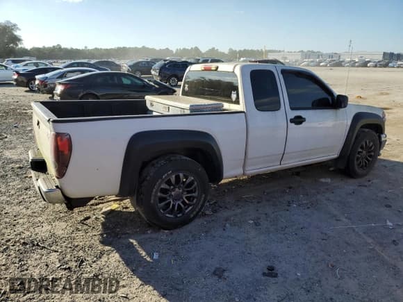 ✅ 2008 Isuzu i-Series S • VIN: 1GGCS199688702141 • Lot: 81754645. Listed on Copart with 184,908 mi. Free auction sales archive from the USA and detailed vehicle history report at DreamBid. Image 3.