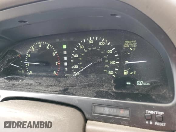 ✅ 1991 Lexus LS • VIN: JT8UF11E8M0085206 • Лот: 41449595. Опубликован ранее на Copart с пробегом 325 852 миль. Бесплатный доступ к архиву аукционных продаж из США и подробный отчёт об истории автомобиля на DreamBid. Изображение 9.