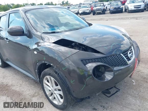 ✅ 2013 Nissan Juke SL • VIN: JN8AF5MV1DT209715 • Lot: 42677067. Listed on IAAI with 123,456 mi. Free auction sales archive from the USA and detailed vehicle history report at DreamBid. Image 6.