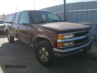 ✅ 1999 Chevrolet Silverado 1500 • VIN: 1GCEK19RXXR131661 • Лот: 68070704. Опубликован ранее на Copart с пробегом 188 338 миль. Бесплатный доступ к архиву аукционных продаж из США и подробный отчёт об истории автомобиля на DreamBid. Изображение 4.