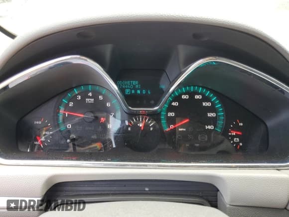 ✅ 2017 Chevrolet Traverse LT • VIN: 1GNKRGKD0HJ146189 • Lot: 57645814. Wystawiony na Copart z przebiegiem 174 460 mil. Bezpłatny archiwum sprzedaży aukcyjnych z USA i szczegółowy raport historii pojazdu na DreamBid. Zdjęcie 9.