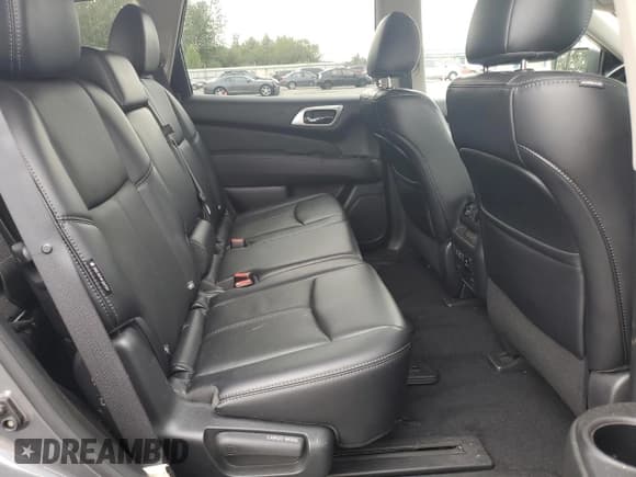 ✅ 2019 Nissan Pathfinder SL • VIN: 5N1DR2MM2KC597391 • Лот: 69376375. Опубликован ранее на Copart с пробегом 72 309 миль. Бесплатный доступ к архиву аукционных продаж из США и подробный отчёт об истории автомобиля на DreamBid. Изображение 11.