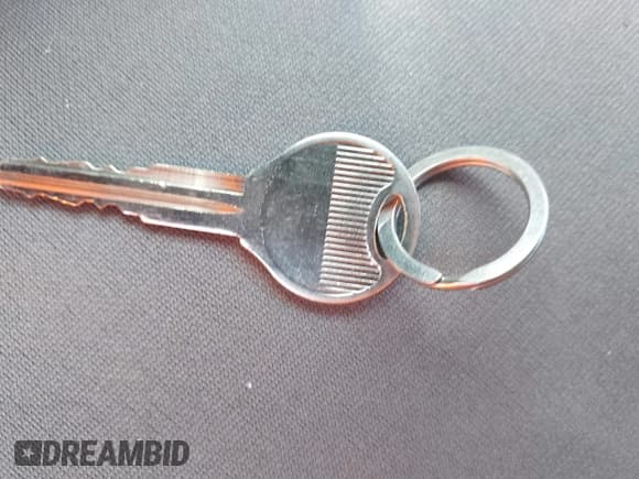 ✅ 2002 Mazda Protege DX • VIN: JM1BJ225420500238 • Lot: 42713843. Listed on IAAI with 171,286 mi. Free auction sales archive from the USA and detailed vehicle history report at DreamBid. Image 11.