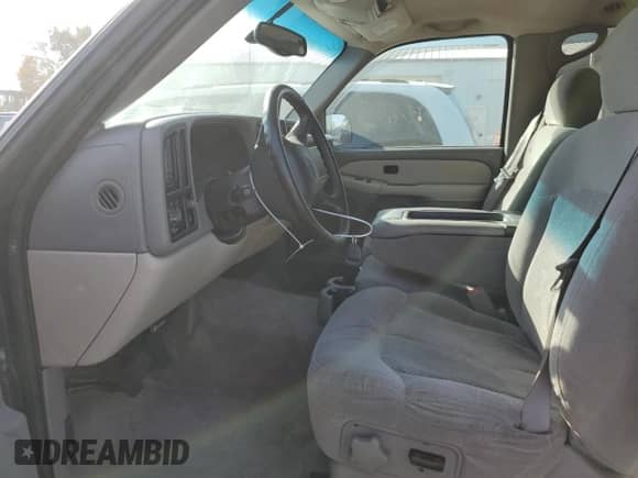 2002 Chevrolet Suburban LT с VIN 1GNEC16Z12J315130, выставлен на аукционе Copart как лот 76793324 с пробегом 104 532 миль миль и Списание • Salvage title. История ставок и продаж доступна на DreamBid. Изображение 7.