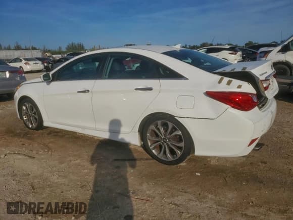 ✅ 2014 Hyundai Sonata Limited • VIN: 5NPEC4AB0EH854873 • Лот: 95478595. Опубликован ранее на Copart с пробегом 101 135 миль. Бесплатный доступ к архиву аукционных продаж из США и подробный отчёт об истории автомобиля на DreamBid. Изображение 2.