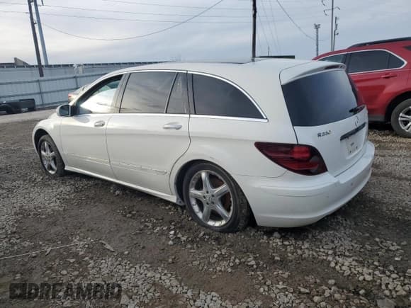 ✅ 2007 Mercedes-Benz R 3.5L • VIN: 4JGCB65E37A051426 • Lot: 43087465. Listed on Copart with 188,093 mi. Free auction sales archive from the USA and detailed vehicle history report at DreamBid. Image 2.