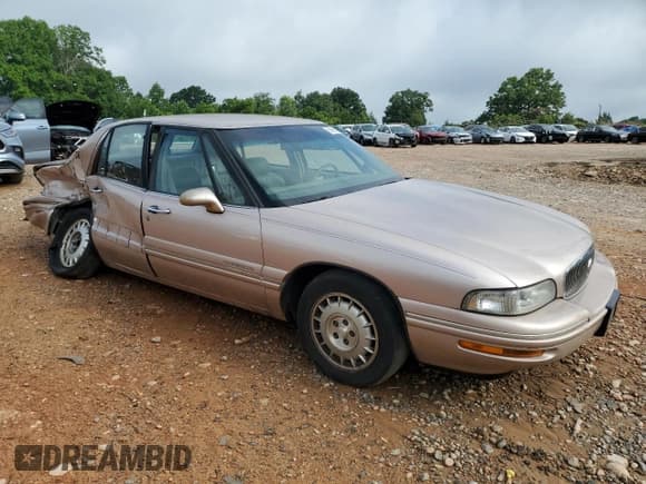 ✅ 1998 Buick LeSabre Limited • VIN: 1G4HR52K4WH513374 • Лот: 60966525. Опубликован ранее на Copart с пробегом 134 877 миль. Бесплатный доступ к архиву аукционных продаж из США и подробный отчёт об истории автомобиля на DreamBid. Изображение 4.