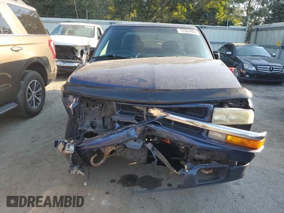 ✅ 2003 Chevrolet S-10 LS • VIN: 1GCDT13X93K185083 • Лот: 77824664. Опубликован ранее на Copart с пробегом Не указан. Бесплатный доступ к архиву аукционных продаж из США и подробный отчёт об истории автомобиля на DreamBid. Изображение 5.