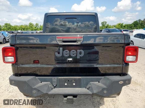 ✅ 2021 Jeep Gladiator Freedom • VIN: 1C6HJTAG8ML580882 • Лот: 57690885. Опубликован ранее на Copart с пробегом Не указан. Бесплатный доступ к архиву аукционных продаж из США и подробный отчёт об истории автомобиля на DreamBid. Изображение 6.