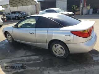 2002 Saturn SC z VIN 1G8ZY12712Z186012, wystawiony jako Copart lot #68756684 z przebiegiem 140 205 mil mil oraz Czysty tytuł • Clean title. Historia ofert i sprzedaży dostępna na DreamBid. Obrazek 2.