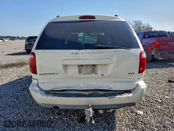 ✅ 2005 Dodge Caravan SXT • VIN: 2D4GP44L55R130622 • Lot: 93861155. Wystawiony na Copart z przebiegiem 171 740 mil. Bezpłatny archiwum sprzedaży aukcyjnych z USA i szczegółowy raport historii pojazdu na DreamBid. Zdjęcie 6.