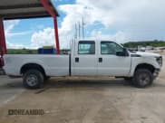 ✅ 2013 Ford F-250 XL • VIN: 1FT7W2B60DEB22344 • Lot: 43298992. Wystawiony na IAAI z przebiegiem 233 969 mil. Bezpłatny archiwum sprzedaży aukcyjnych z USA i szczegółowy raport historii pojazdu na DreamBid. Zdjęcie 13.