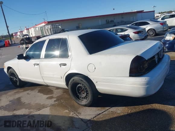 ✅ 2004 Ford Police Interceptor Base w/3.27 Axle • VIN: 2FAFP71W94X120846 • Lot: 43578760. Wystawiony na IAAI z przebiegiem 191 902 mil. Bezpłatny archiwum sprzedaży aukcyjnych z USA i szczegółowy raport historii pojazdu na DreamBid. Zdjęcie 14.