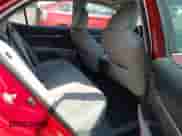 2022 Toyota Camry XLE z VIN 4T1F11AK9NU068628, wystawiony jako IAAI lot #42562631 z przebiegiem 54 264 mil mil oraz . Historia ofert i sprzedaży dostępna na DreamBid. Obrazek 8.