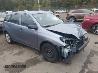 ✅ 2004 Toyota Matrix Std • VIN: 2T1KR32E54C227527 • Lot: 43302147. Wystawiony na IAAI z przebiegiem 79 074 mil. Bezpłatny archiwum sprzedaży aukcyjnych z USA i szczegółowy raport historii pojazdu na DreamBid. Zdjęcie 1.