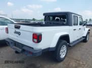 ✅ 2023 Jeep Gladiator Sport S • VIN: 1C6HJTAG3PL532694 • Лот: 42446863. Опубликован ранее на IAAI с пробегом 40 525 миль. Бесплатный доступ к архиву аукционных продаж из США и подробный отчёт об истории автомобиля на DreamBid. Изображение 4.