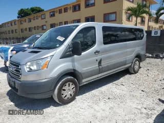 ✅ 2016 Ford Transit XL • VIN: 1FBZX2YM6GKB00757 • Lot: 60397015. Wystawiony na Copart z przebiegiem 247 075 mil. Bezpłatny archiwum sprzedaży aukcyjnych z USA i szczegółowy raport historii pojazdu na DreamBid. Zdjęcie 1.