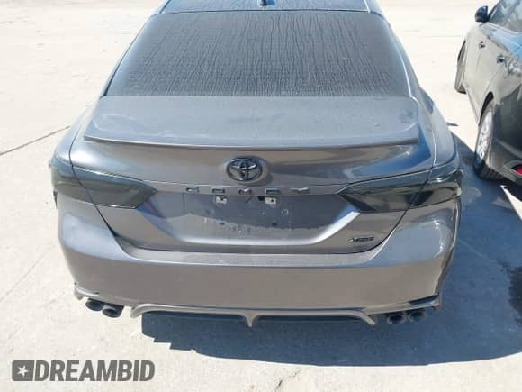 2021 Toyota Camry XSE с VIN 4T1K61AK7MU523281, выставлен на аукционе IAAI как лот 43469645 с пробегом 81 876 миль миль и . История ставок и продаж доступна на DreamBid. Изображение 16.