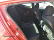 ✅ 2016 Hyundai Veloster • VIN: KMHTC6AD2GU277529 • Lot: 80989854. Wystawiony na Copart z przebiegiem 139 117 mil. Bezpłatny archiwum sprzedaży aukcyjnych z USA i szczegółowy raport historii pojazdu na DreamBid. Zdjęcie 10.