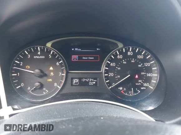 ✅ 2014 Nissan Altima SV • VIN: 1N4AL3APXEC128721 • Lot: 42839370. Listed on IAAI with 134,234 mi. Free auction sales archive from the USA and detailed vehicle history report at DreamBid. Image 7.