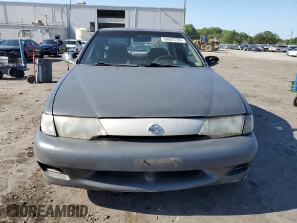 ✅ 1999 Nissan Sentra XE • VIN: 1N4AB41D6XC701325 • Lot: 54947275. Wystawiony na Copart z przebiegiem 241 264 mil. Bezpłatny archiwum sprzedaży aukcyjnych z USA i szczegółowy raport historii pojazdu na DreamBid. Zdjęcie 5.