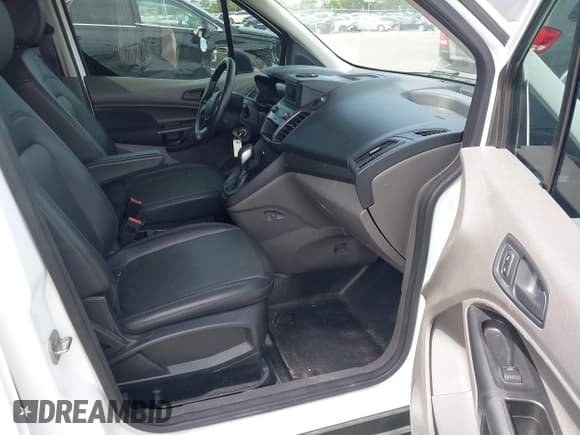 ✅ 2019 Ford Transit Connect XL • VIN: NM0LS7E24K1402043 • Lot: 43136619. Wystawiony na IAAI z przebiegiem 91 908 mil. Bezpłatny archiwum sprzedaży aukcyjnych z USA i szczegółowy raport historii pojazdu na DreamBid. Zdjęcie 5.