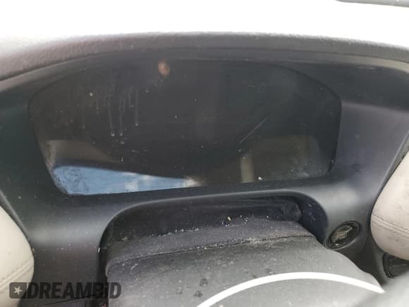 ✅ 2023 Honda HR-V LX • VIN: 3CZRZ1H30PM744989 • Lot: 82398235. Wystawiony na Copart z przebiegiem Nie podano. Bezpłatny archiwum sprzedaży aukcyjnych z USA i szczegółowy raport historii pojazdu na DreamBid. Zdjęcie 9.