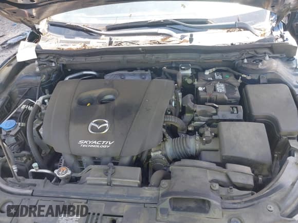 ✅ 2014 Mazda 3 i Grand Touring • VIN: JM1BM1M76E1204765 • Lot: 42620310. Wystawiony na IAAI z przebiegiem 104 937 mil. Bezpłatny archiwum sprzedaży aukcyjnych z USA i szczegółowy raport historii pojazdu na DreamBid. Zdjęcie 10.