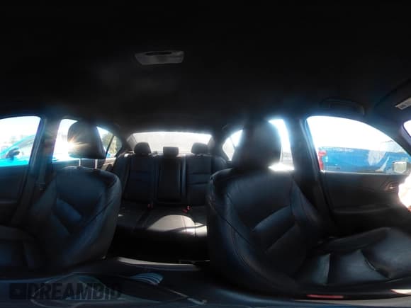 ✅ 2017 Honda Accord Sport SE • VIN: 1HGCR2F17HA119749 • Lot: 43224593. Listed on IAAI with 142,053 mi. Free auction sales archive from the USA and detailed vehicle history report at DreamBid. Image 18.