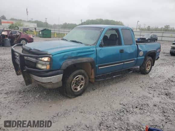 2004 Chevrolet Silverado 1500 с VIN 1GCEK19T64E350633, выставлен на аукционе Copart как лот 51917025 с пробегом 232 781 миль миль и Списание • Salvage title. История ставок и продаж доступна на DreamBid. Изображение 1.