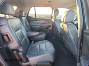 ✅ 2021 Chevrolet Traverse LT • VIN: 1GNEVHKW0MJ153184 • Lot: 90905875. Wystawiony na Copart z przebiegiem 254 043 mil. Bezpłatny archiwum sprzedaży aukcyjnych z USA i szczegółowy raport historii pojazdu na DreamBid. Zdjęcie 11.