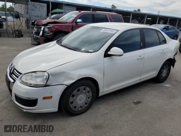 ✅ 2007 Volkswagen Jetta • VIN: 3VWGG71K97M122377 • Лот: 63618165. Опубликован ранее на Copart с пробегом 289 800 миль. Бесплатный доступ к архиву аукционных продаж из США и подробный отчёт об истории автомобиля на DreamBid. Изображение 1.