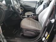 ✅ 2018 Hyundai Santa Fe 2.4L • VIN: 5NMZTDLB3JH107046 • Лот: 64106391. Опубликован ранее на Copart с пробегом 92 104 миль. Бесплатный доступ к архиву аукционных продаж из США и подробный отчёт об истории автомобиля на DreamBid. Изображение 5.