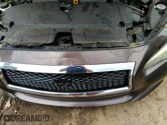 ✅ 2014 Infiniti Q50 Premium • VIN: JN1BV7AP0EM683304 • Lot: 42299793. Listed on IAAI with 195,328 mi. Free auction sales archive from the USA and detailed vehicle history report at DreamBid. Image 6.