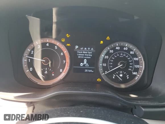 ✅ 2022 Hyundai Venue SEL • VIN: KMHRC8A30NU165676 • Lot: 90048295. Listed on Copart with 25,164 mi. Free auction sales archive from the USA and detailed vehicle history report at DreamBid. Image 9.