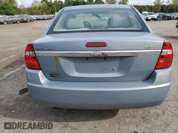 2007 Chevrolet Malibu 1LS z VIN 1G1ZS58F67F164103, wystawiony jako Copart lot #72886994 z przebiegiem 157 788 mil mil oraz Szkoda całkowita • Salvage title. Historia ofert i sprzedaży dostępna na DreamBid. Obrazek 6.