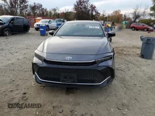 ✅ 2024 Toyota Crown Limited • VIN: JTDAAAAF1R3030050 • Лот: 91638615. Опубликован ранее на Copart с пробегом 39 342 миль. Бесплатный доступ к архиву аукционных продаж из США и подробный отчёт об истории автомобиля на DreamBid. Изображение 5.