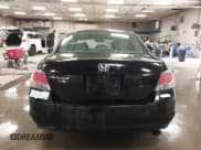 ✅ 2009 Honda Accord EX-L • VIN: 1HGCP26809A184687 • Lot: 43500662. Wystawiony na IAAI z przebiegiem 156 081 mil. Bezpłatny archiwum sprzedaży aukcyjnych z USA i szczegółowy raport historii pojazdu na DreamBid. Zdjęcie 16.