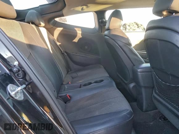 ✅ 2013 Hyundai Veloster w/Black Int • VIN: KMHTC6AD8DU172277 • Lot: 95556795. Listed on Copart with 158,727 mi. Free auction sales archive from the USA and detailed vehicle history report at DreamBid. Image 10.