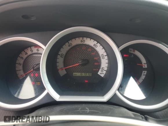 ✅ 2011 Toyota Tacoma PreRunner • VIN: 3TMJU4GN3BM117511 • Lot: 68374825. Listed on Copart with 167,970 mi. Free auction sales archive from the USA and detailed vehicle history report at DreamBid. Image 9.