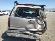 ✅ 2003 Chevrolet Suburban LS • VIN: 1GNFK16T43J324845 • Лот: 55322475. Опубликован ранее на Copart с пробегом 329 718 миль. Бесплатный доступ к архиву аукционных продаж из США и подробный отчёт об истории автомобиля на DreamBid. Изображение 6.