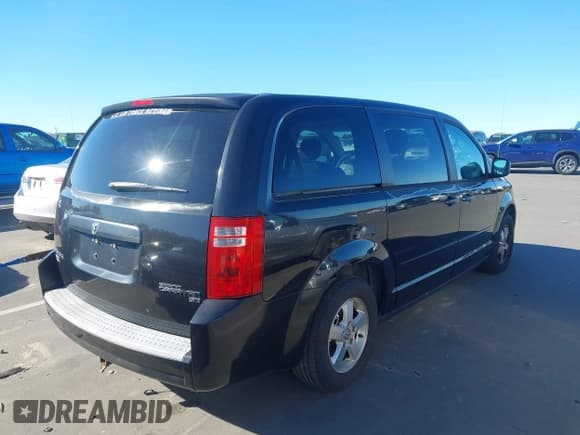 ✅ 2009 Dodge Grand Caravan SE • VIN: 1D8HN44E29B517028 • Lot: 43620575. Wystawiony na IAAI z przebiegiem 152 294 mil. Bezpłatny archiwum sprzedaży aukcyjnych z USA i szczegółowy raport historii pojazdu na DreamBid. Zdjęcie 4.