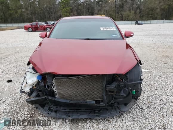 ✅ 2017 Hyundai Elantra SE • VIN: KMHD84LF4HU061160 • Lot: 87970685. Wystawiony na Copart z przebiegiem 47 902 mil. Bezpłatny archiwum sprzedaży aukcyjnych z USA i szczegółowy raport historii pojazdu na DreamBid. Zdjęcie 5.