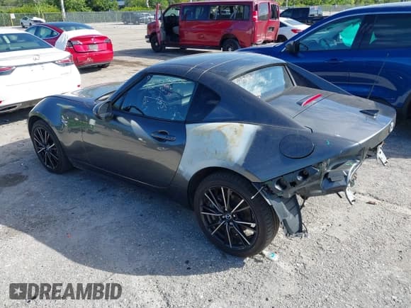 ✅ 2024 Mazda MX-5 Miata Grand Touring • VIN: JM1NDAM78R0608840 • Lot: 43646398. Wystawiony na IAAI z przebiegiem 5 973 mil. Bezpłatny archiwum sprzedaży aukcyjnych z USA i szczegółowy raport historii pojazdu na DreamBid. Zdjęcie 3.