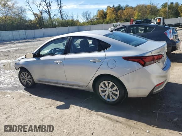 ✅ 2020 Hyundai Accent SE • VIN: 3KPC24A64LE103385 • Лот: 75533454. Опубликован ранее на Copart с пробегом 122 743 миль. Бесплатный доступ к архиву аукционных продаж из США и подробный отчёт об истории автомобиля на DreamBid. Изображение 2.