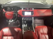 ✅ 2014 Land Rover Range Rover Sport Supercharged • VIN: SALWR2EF3EA325907 • Lot: 48639775. Wystawiony na Copart z przebiegiem 110 670 mil. Bezpłatny archiwum sprzedaży aukcyjnych z USA i szczegółowy raport historii pojazdu na DreamBid. Zdjęcie 9.