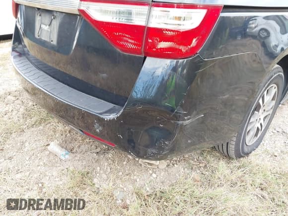 ✅ 2013 Honda Odyssey EX • VIN: 5FNRL5H49DB068579 • Lot: 43625643. Listed on IAAI with 138,408 mi. Free auction sales archive from the USA and detailed vehicle history report at DreamBid. Image 18.