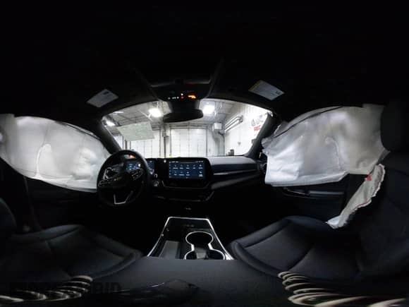 2025 Chevrolet Equinox AWD LT с VIN 3GNAXPEG5SL180460, выставлен на аукционе IAAI как лот 42166600 с пробегом 2 588 миль миль и . История ставок и продаж доступна на DreamBid. Изображение 20.