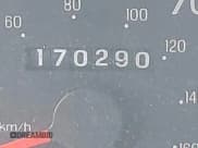 ✅ 1998 Ford Expedition XLT • VIN: 1FMPU18L4WLA98895 • Lot: 42917645. Wystawiony na IAAI z przebiegiem 170 290 mil. Bezpłatny archiwum sprzedaży aukcyjnych z USA i szczegółowy raport historii pojazdu na DreamBid. Zdjęcie 15.